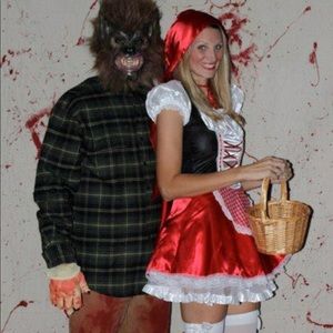 Halloween little red riding hood women’s large